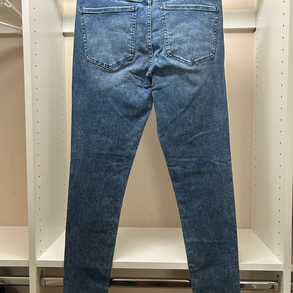 Express Skinny Mid-Rise Jeans Size 10L - Picture 2 of 2